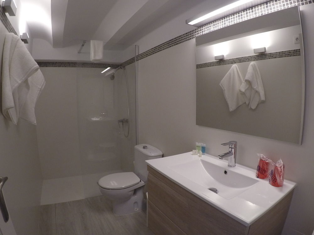 Apartamentos Mr La Racona Santa Llucia Luaran gambar